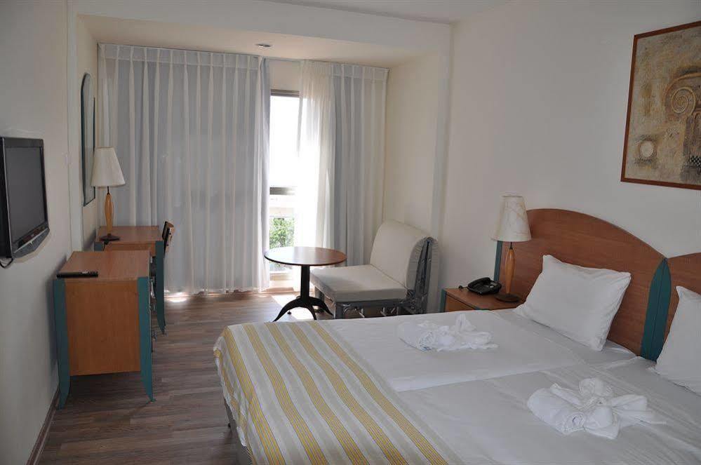 Royal Inn Tiberiade Esterno foto